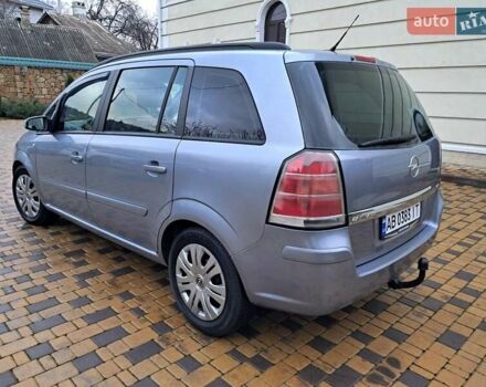 Серый Опель Зафира, объемом двигателя 1.9 л и пробегом 278 тыс. км за 4500 $, фото 10 на Automoto.ua