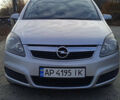 Серый Опель Зафира, объемом двигателя 1.8 л и пробегом 200 тыс. км за 10000 $, фото 2 на Automoto.ua