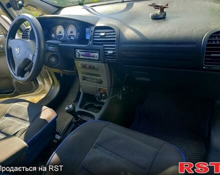 Серый Опель Зафира, объемом двигателя 1.8 л и пробегом 292 тыс. км за 5500 $, фото 5 на Automoto.ua