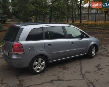 Опель Зафира 2005 в Львове на Automoto.ua Серый Опель Зафира, объемом двигателя 1.91 л и пробегом 322 тыс. км за 4750 $, фото 10 на Automoto.ua