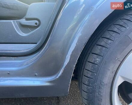 Серый Опель Зафира, объемом двигателя 1.6 л и пробегом 250 тыс. км за 5200 $, фото 13 на Automoto.ua