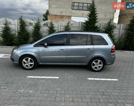 Сірий Опель Зафіра, об'ємом двигуна 1.8 л та пробігом 301 тис. км за 4999 $, фото 5 на Automoto.ua
