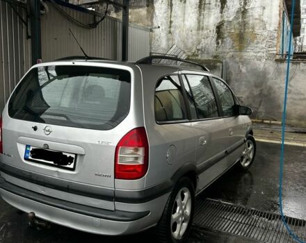 Серый Опель Зафира, объемом двигателя 2.2 л и пробегом 460 тыс. км за 4200 $, фото 2 на Automoto.ua