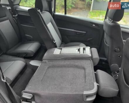 Сірий Опель Зафіра, об'ємом двигуна 1.8 л та пробігом 192 тис. км за 5700 $, фото 63 на Automoto.ua