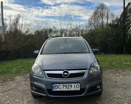 Опель Зафира 2005 в Львове на Automoto.ua Серый Опель Зафира, объемом двигателя 1.8 л и пробегом 260 тыс. км за 3999 $, фото 2 на Automoto.ua