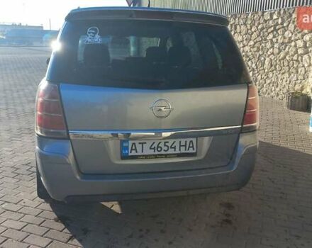 Опель Зафира 2005 в Тернополе на Automoto.ua Серый Опель Зафира, объемом двигателя 1.91 л и пробегом 258 тыс. км за 4899 $, фото 5 на Automoto.ua