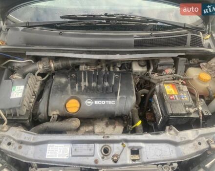 Сірий Опель Зафіра, об'ємом двигуна 1.8 л та пробігом 245 тис. км за 4500 $, фото 5 на Automoto.ua