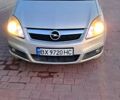 Серый Опель Зафира, объемом двигателя 1.9 л и пробегом 265 тыс. км за 4300 $, фото 1 на Automoto.ua