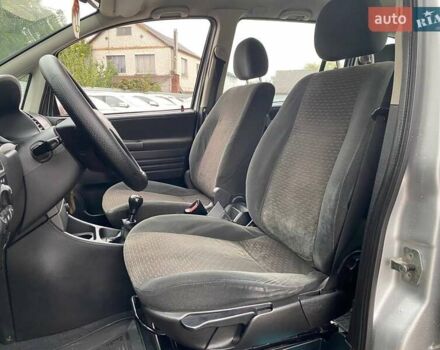 Серый Опель Зафира, объемом двигателя 1.8 л и пробегом 267 тыс. км за 4790 $, фото 8 на Automoto.ua