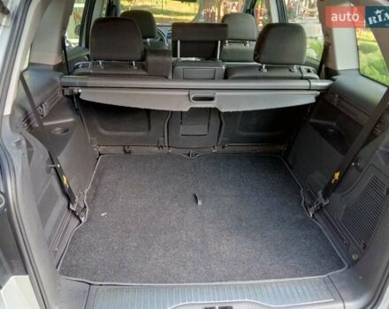 Серый Опель Зафира, объемом двигателя 1.6 л и пробегом 240 тыс. км за 5300 $, фото 9 на Automoto.ua