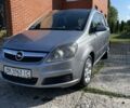 Сірий Опель Зафіра, об'ємом двигуна 1.9 л та пробігом 370 тис. км за 4600 $, фото 1 на Automoto.ua