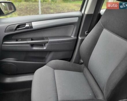 Сірий Опель Зафіра, об'ємом двигуна 1.8 л та пробігом 192 тис. км за 5700 $, фото 34 на Automoto.ua