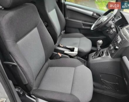 Сірий Опель Зафіра, об'ємом двигуна 1.8 л та пробігом 192 тис. км за 5700 $, фото 36 на Automoto.ua