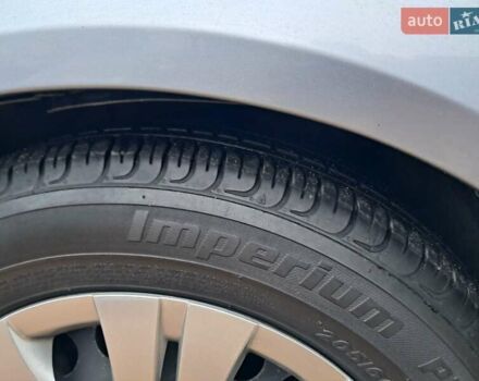 Серый Опель Зафира, объемом двигателя 1.9 л и пробегом 278 тыс. км за 4500 $, фото 78 на Automoto.ua