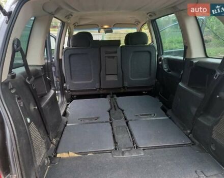 Серый Опель Зафира, объемом двигателя 2 л и пробегом 350 тыс. км за 5500 $, фото 9 на Automoto.ua