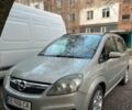 Серый Опель Зафира, объемом двигателя 1.9 л и пробегом 261 тыс. км за 5200 $, фото 2 на Automoto.ua