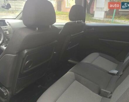 Опель Зафира 2005 в Львове на Automoto.ua Серый Опель Зафира, объемом двигателя 1.91 л и пробегом 322 тыс. км за 4750 $, фото 14 на Automoto.ua