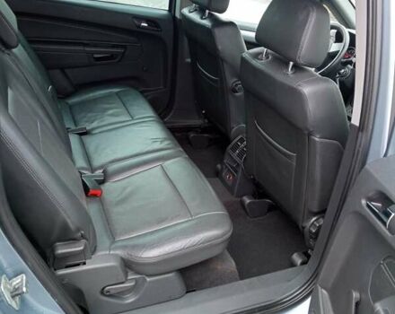 Серый Опель Зафира, объемом двигателя 1.6 л и пробегом 217 тыс. км за 4900 $, фото 5 на Automoto.ua