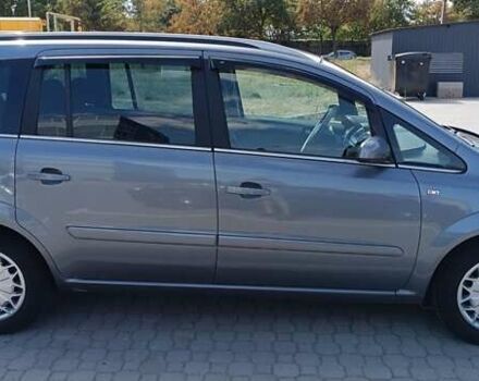 Серый Опель Зафира, объемом двигателя 1.8 л и пробегом 224 тыс. км за 6200 $, фото 1 на Automoto.ua