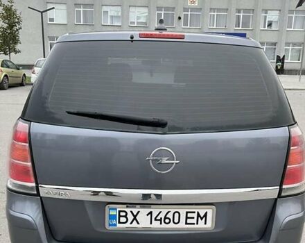 Серый Опель Зафира, объемом двигателя 1.6 л и пробегом 218 тыс. км за 5400 $, фото 8 на Automoto.ua