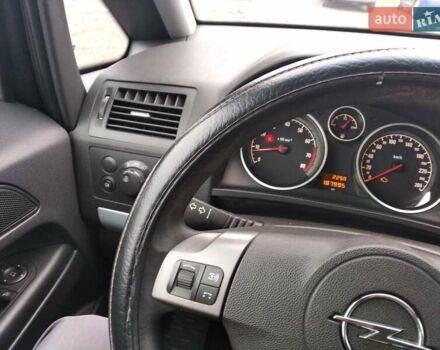 Серый Опель Зафира, объемом двигателя 1.6 л и пробегом 190 тыс. км за 6500 $, фото 8 на Automoto.ua