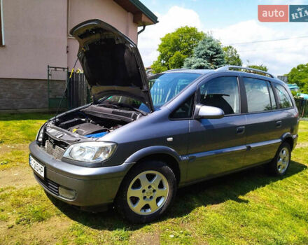 Сірий Опель Зафіра, об'ємом двигуна 1.8 л та пробігом 264 тис. км за 4250 $, фото 1 на Automoto.ua
