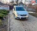 Сірий Опель Зафіра, об'ємом двигуна 1.6 л та пробігом 250 тис. км за 5000 $, фото 1 на Automoto.ua