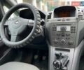Серый Опель Зафира, объемом двигателя 1.9 л и пробегом 261 тыс. км за 5200 $, фото 9 на Automoto.ua