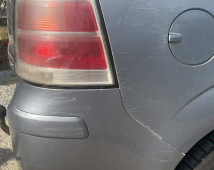 Серый Опель Зафира, объемом двигателя 1.9 л и пробегом 358 тыс. км за 5100 $, фото 9 на Automoto.ua