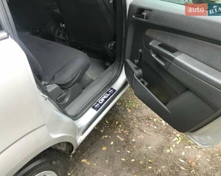 Сірий Опель Зафіра, об'ємом двигуна 1.8 л та пробігом 300 тис. км за 5500 $, фото 2 на Automoto.ua
