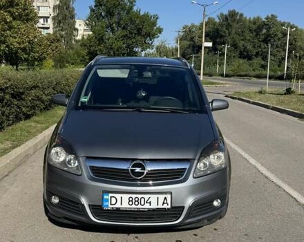 Серый Опель Зафира, объемом двигателя 1.8 л и пробегом 211 тыс. км за 6000 $, фото 10 на Automoto.ua