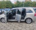 Серый Опель Зафира, объемом двигателя 2.2 л и пробегом 180 тыс. км за 5800 $, фото 2 на Automoto.ua