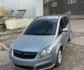 Серый Опель Зафира, объемом двигателя 1.91 л и пробегом 390 тыс. км за 4450 $, фото 1 на Automoto.ua