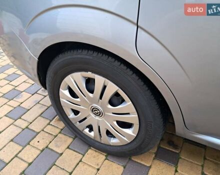 Серый Опель Зафира, объемом двигателя 1.9 л и пробегом 278 тыс. км за 4500 $, фото 68 на Automoto.ua