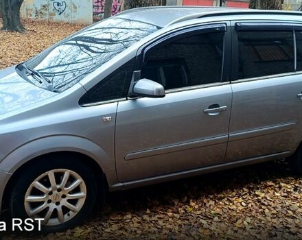 Сірий Опель Зафіра, об'ємом двигуна 1.6 л та пробігом 300 тис. км за 4950 $, фото 4 на Automoto.ua