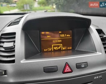 Сірий Опель Зафіра, об'ємом двигуна 1.8 л та пробігом 192 тис. км за 5700 $, фото 30 на Automoto.ua