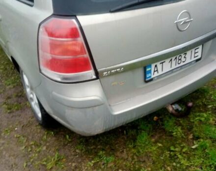 Сірий Опель Зафіра, об'ємом двигуна 1.6 л та пробігом 265 тис. км за 5300 $, фото 4 на Automoto.ua