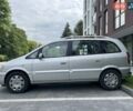 Серый Опель Зафира, объемом двигателя 1.8 л и пробегом 215 тыс. км за 4400 $, фото 2 на Automoto.ua