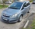 Серый Опель Зафира, объемом двигателя 1.6 л и пробегом 303 тыс. км за 5500 $, фото 1 на Automoto.ua