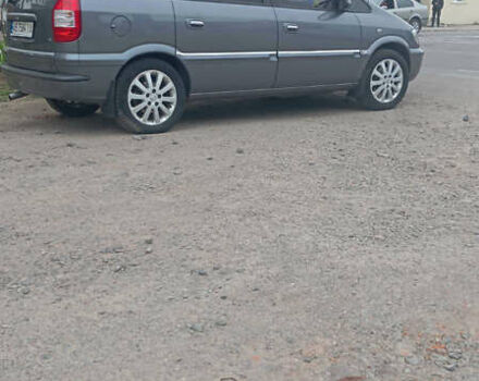 Серый Опель Зафира, объемом двигателя 1.6 л и пробегом 278 тыс. км за 4550 $, фото 1 на Automoto.ua