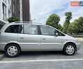 Серый Опель Зафира, объемом двигателя 1.8 л и пробегом 215 тыс. км за 4400 $, фото 1 на Automoto.ua