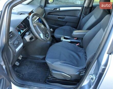 Опель Зафира 2006 в Львове на Automoto.ua Серый Опель Зафира, объемом двигателя 0 л и пробегом 385 тыс. км за 3900 $, фото 16 на Automoto.ua