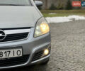 Серый Опель Зафира, объемом двигателя 1.9 л и пробегом 275 тыс. км за 4900 $, фото 4 на Automoto.ua