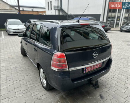 Сірий Опель Зафіра, об'ємом двигуна 1.8 л та пробігом 249 тис. км за 5999 $, фото 9 на Automoto.ua