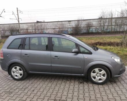 Серый Опель Зафира, объемом двигателя 1.9 л и пробегом 333 тыс. км за 2699 $, фото 8 на Automoto.ua