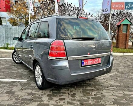 Серый Опель Зафира, объемом двигателя 1.8 л и пробегом 177 тыс. км за 5799 $, фото 8 на Automoto.ua