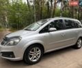 Серый Опель Зафира, объемом двигателя 1.91 л и пробегом 250 тыс. км за 4900 $, фото 1 на Automoto.ua
