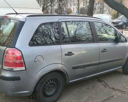 Серый Опель Зафира, объемом двигателя 1.6 л и пробегом 291 тыс. км за 4300 $, фото 33 на Automoto.ua