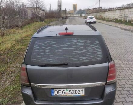 Серый Опель Зафира, объемом двигателя 1.9 л и пробегом 337 тыс. км за 2700 $, фото 6 на Automoto.ua