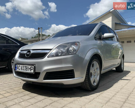 Серый Опель Зафира, объемом двигателя 1.9 л и пробегом 404 тыс. км за 6500 $, фото 38 на Automoto.ua